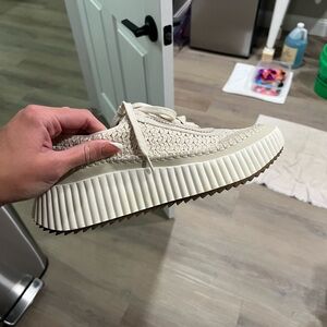 Dolce Vita sneakers size 9!